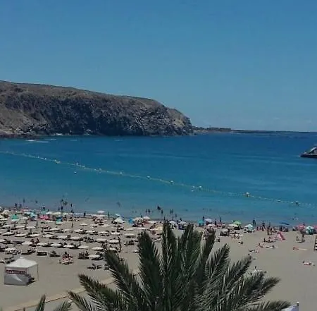 Апартаменты Only Simple With Sea Views Арона